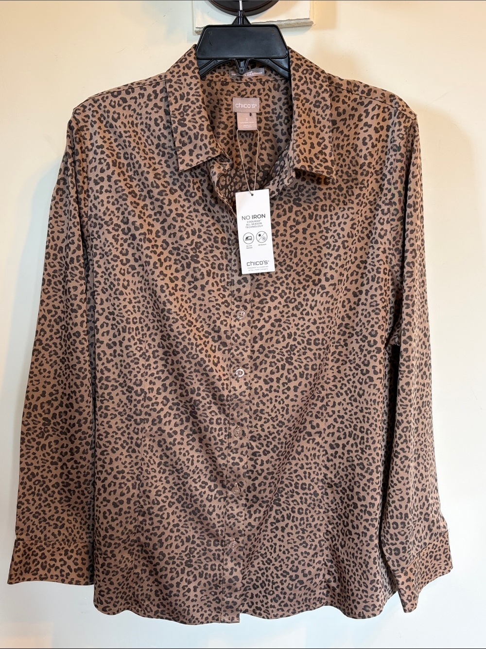 Chico’s No Iron Coolmax Leopard Print Button Down Shirt Size 3 16/18 NWT